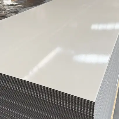 Mudah Memasang Papan Dinding Hiasan