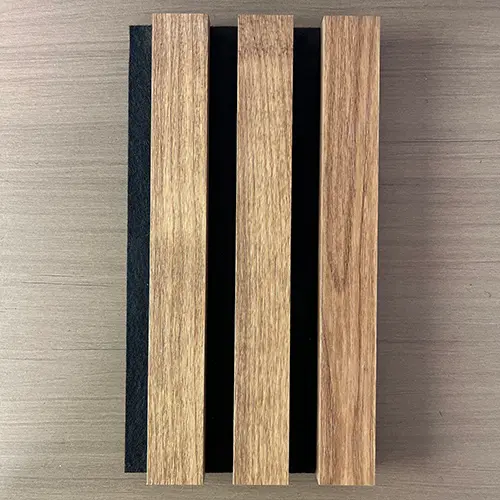 Panel Penyerap Bunyi Bilah Kayu